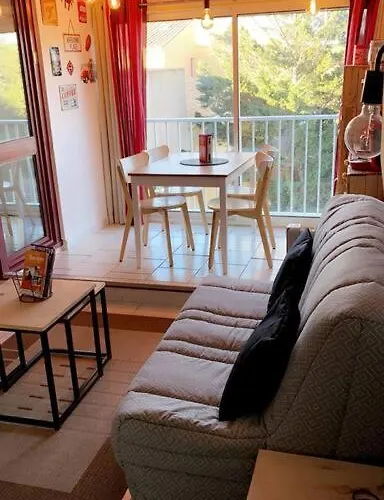 Apartment T1 A 100m De La Narbonne